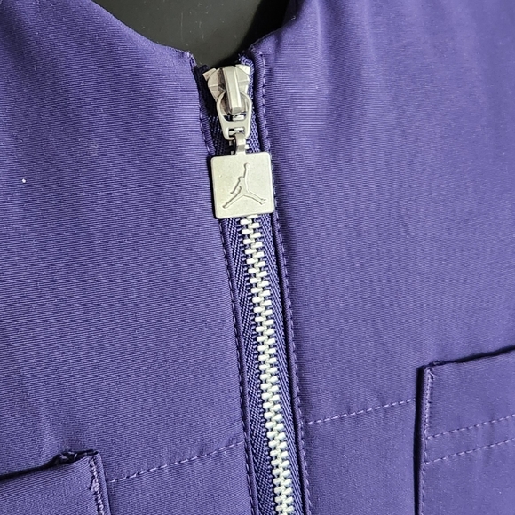 Jordan Women's Vest Jacket, Size Small, NWT, Purple loose fit - Picture 9 of 16